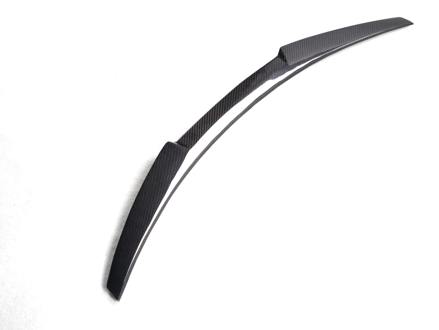 Bakspoiler V-Style Kolfiber – BMW 3-serie (G20)